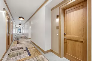 700 N Homestead Dr, Midway, UT 84049 - Photo 1