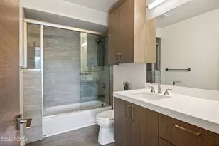 686 N Red Mountain Ct, Heber City, UT 84032 - Photo 37