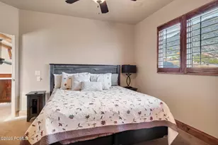 996 Homestead Cir, Saint George, UT 84770 - Photo 35