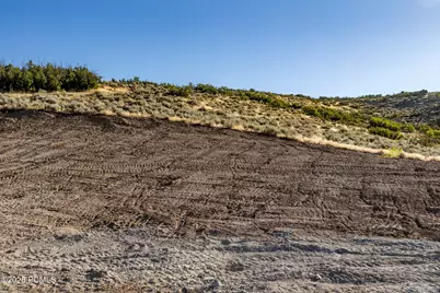 1315 E Wildflower Circle, Heber City, UT 84032 - Photo 9