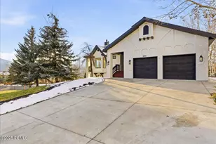 8850 Upper Lando Ln, Park City, UT 84098 - Photo 9