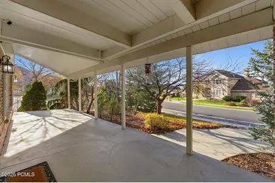 11551 S Woodhampton Drive, Sandy, UT 84092 - Photo 13