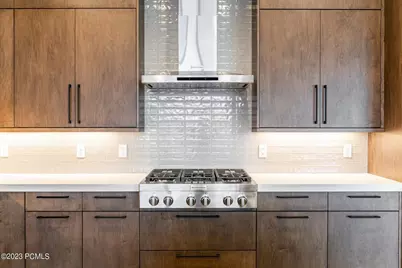 854 E Klaim Drive, Hideout, UT 84036 - Photo 11