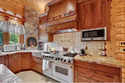 8132 S Brighton Loop Road, Brighton, UT 84121 - Photo 7
