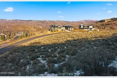 2562 E Canyon Gate Road, Park City, UT 84098 - Photo 15