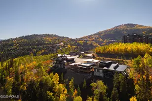 8909 Moonshadow Ct, Park City, UT 84060 - Photo 3