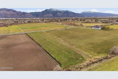 253 N 2800 St Street, Ogden, UT 84404 - Photo 5