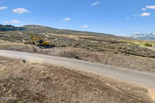 3063 Hls Rdg Rd, Park City, UT 84098 - Photo 17