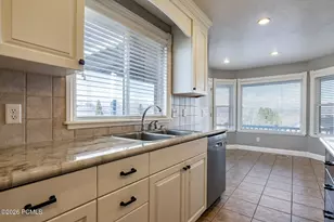 390 Ridge Dr, Heber City, UT 84032 - Photo 17