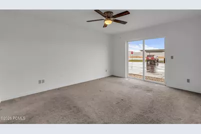 595 S Main Street #Apt 18, Kamas, UT 84036 - Photo 3