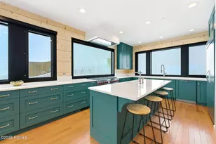 8526 Overlook Dr, Eden, UT 84310 - Photo 17