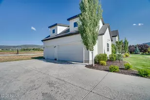 1271 S Red Filly Rd, Heber City, UT 84032 - Photo 5