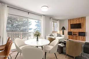 874 Schneitter Cir, Midway, UT 84049 - Photo 3