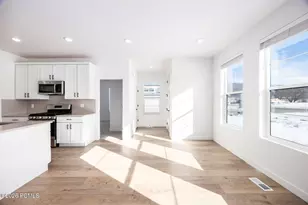 3043 Clover Ct, Kamas, UT 84036 - Photo 9