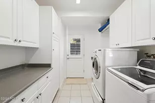 5475 E Pioneer Fork Rd, Salt Lake City, UT 84108 - Photo 31