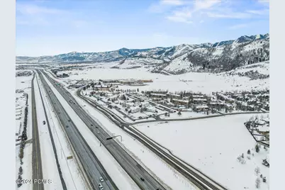 1600 Pinebrook Boulevard #Apt E4, Park City, UT 84098 - Photo 25