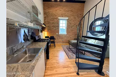 346 W Pierpont Avenue #W210, Salt Lake City, UT 84101 - Photo 3