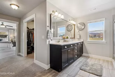 215 E 300, Midway, UT 84049 - Photo 23