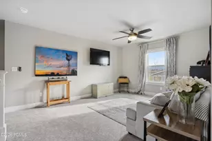 215 E 300, Midway, UT 84049 - Photo 21