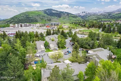 1924 Frostwood Boulevard #26-A, Park City, UT 84098 - Photo 37