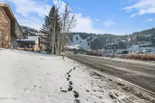 2700 E Deer Valley Dr, Park City, UT 84060 - Photo 27