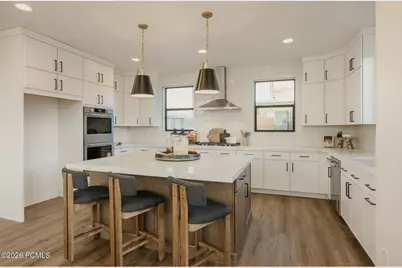 945 S Cloverfield Court, Heber City, UT 84032 - Photo 5