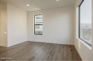 945 S Cloverfield Ct, Heber City, UT 84032 - Photo 11