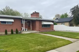 275 S 100, Heber City, UT 84032 - Photo 3
