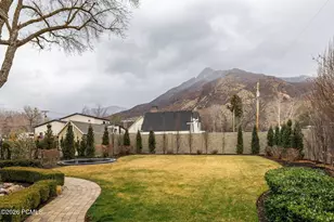 5083 S Clarenden Pl, Holladay, UT 84117 - Photo 29