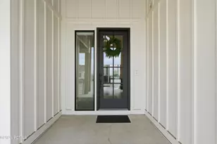 8569 S Round Stone Cove, Sandy, UT 84094 - Photo 3