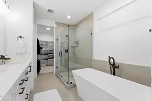 8569 S Round Stone Cove, Sandy, UT 84094 - Photo 45