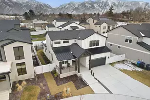 8569 S Round Stone Cove, Sandy, UT 84094 - Photo 79