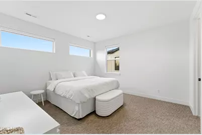 8569 S Round Stone Cove, Sandy, UT 84094 - Photo 19