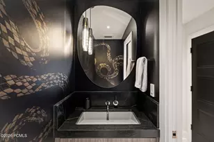 1404 Canterbury Dr, Salt Lake City, UT 84108 - Photo 11