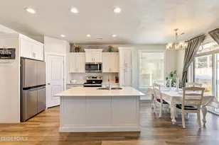 3381 E Stillwater Dr, Eagle Mountain, UT 84005 - Photo 27