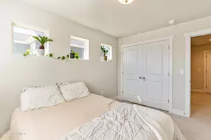 3381 E Stillwater Dr, Eagle Mountain, UT 84005 - Photo 35