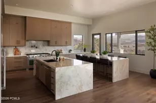 3057 Corral Peak Cir, Heber City, UT 84032 - Photo 5