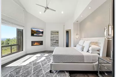717 W Moose Hill Rd, Park City, UT 84098 - Photo 15