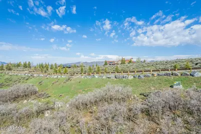 7923 N Sunrise Loop, Park City, UT 84098 - Photo 23
