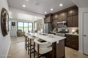 2071 Pinnacle Ln, Heber City, UT 84032 - Photo 5