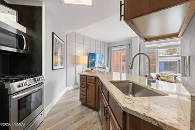 580 Main Street #306, Park City, UT 84060 - Photo 9