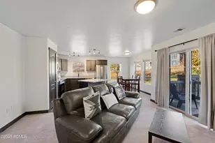 1820 W Fox Bay Dr, Heber City, UT 84032 - Photo 5