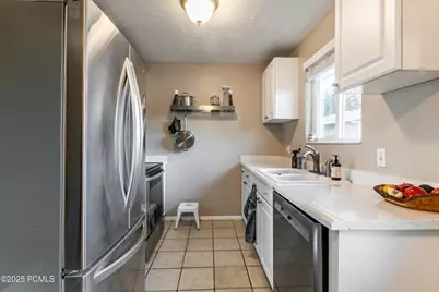 5235 S Glendon Street #Y4, Murray, UT 84123 - Photo 11