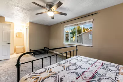 5235 S Glendon Way #Apt Y4, Murray, UT 84123 - Photo 13