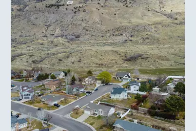 320 E 1350, Pleasant Grove, UT 84062 - Photo 47