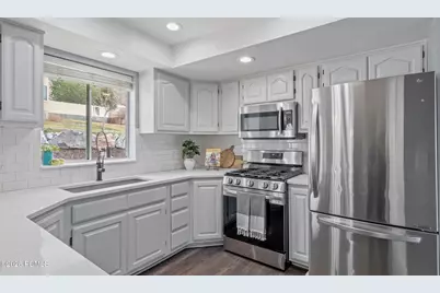 320 E 1350, Pleasant Grove, UT 84062 - Photo 5