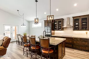 269 W Canyon View Ln, Midway, UT 84049 - Photo 3