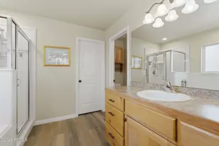 5325 Bridle Cir, Oakley, UT 84055 - Photo 7