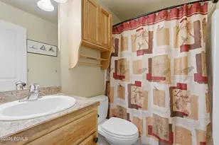 5325 Bridle Cir, Oakley, UT 84055 - Photo 19