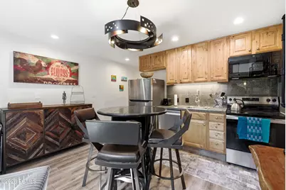 1530 Empire Avenue #302, Park City, UT 84060 - Photo 7